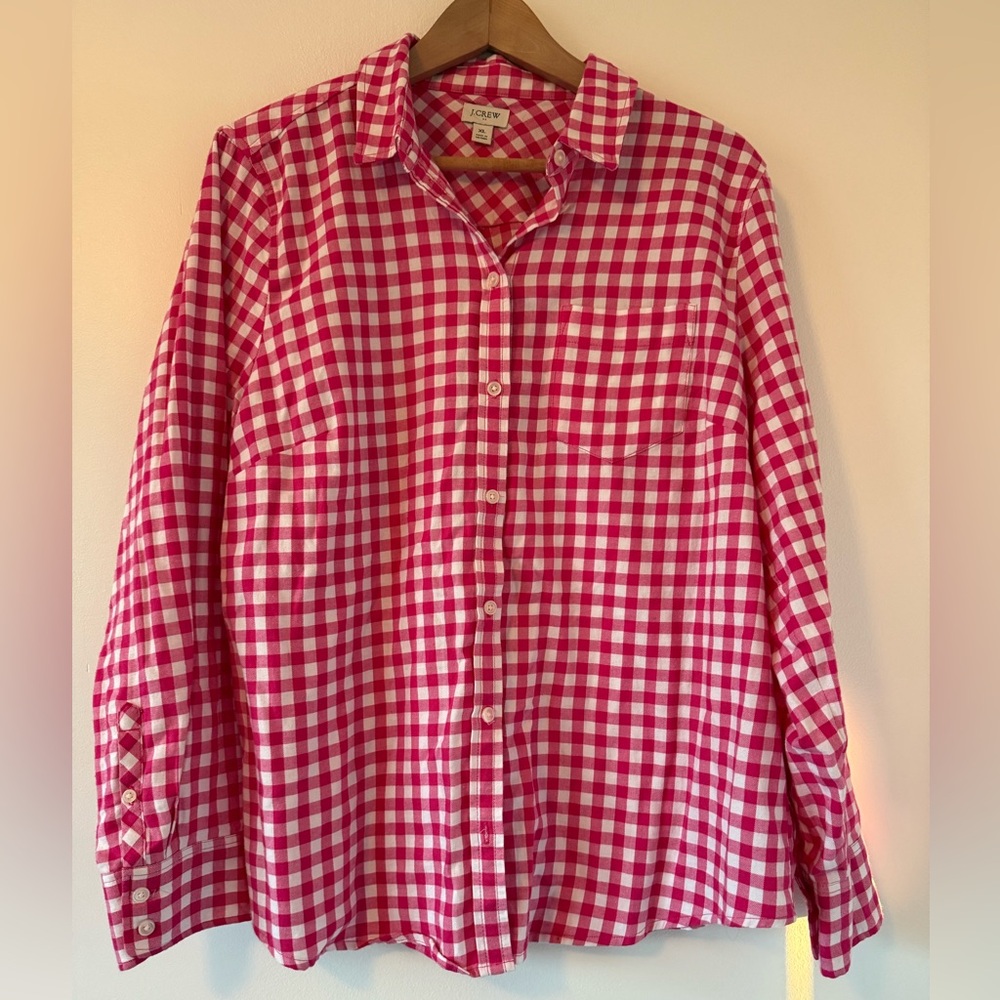 JCrew Pink and White Gingham Button Down Shirt in size XL